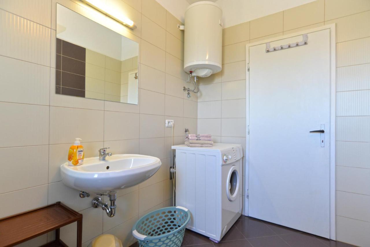 Apartments Bernarda 1773 Banjole Dış mekan fotoğraf