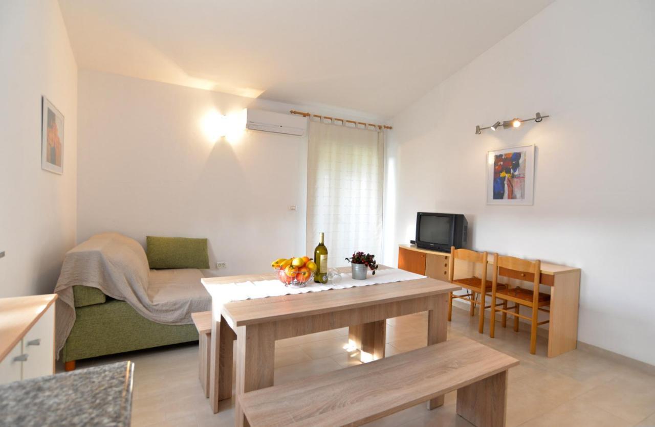 Apartments Bernarda 1773 Banjole Dış mekan fotoğraf