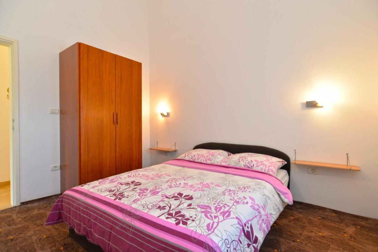 Apartments Bernarda 1773 Banjole Dış mekan fotoğraf