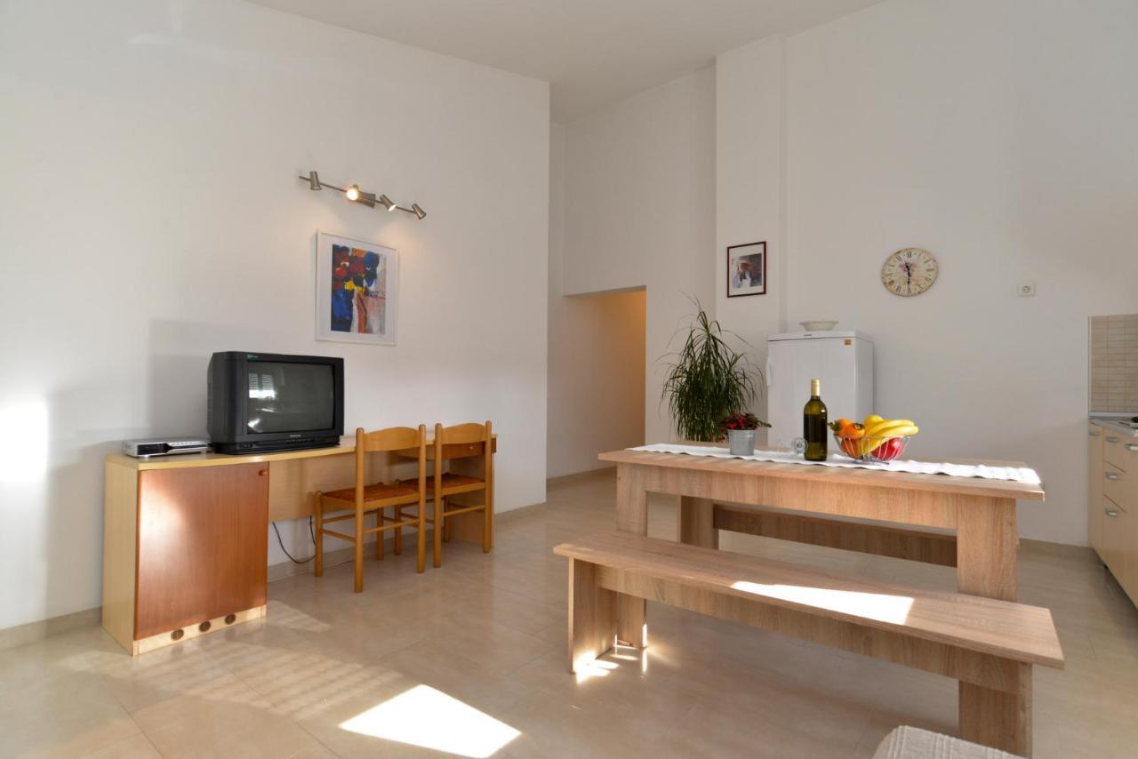 Apartments Bernarda 1773 Banjole Dış mekan fotoğraf