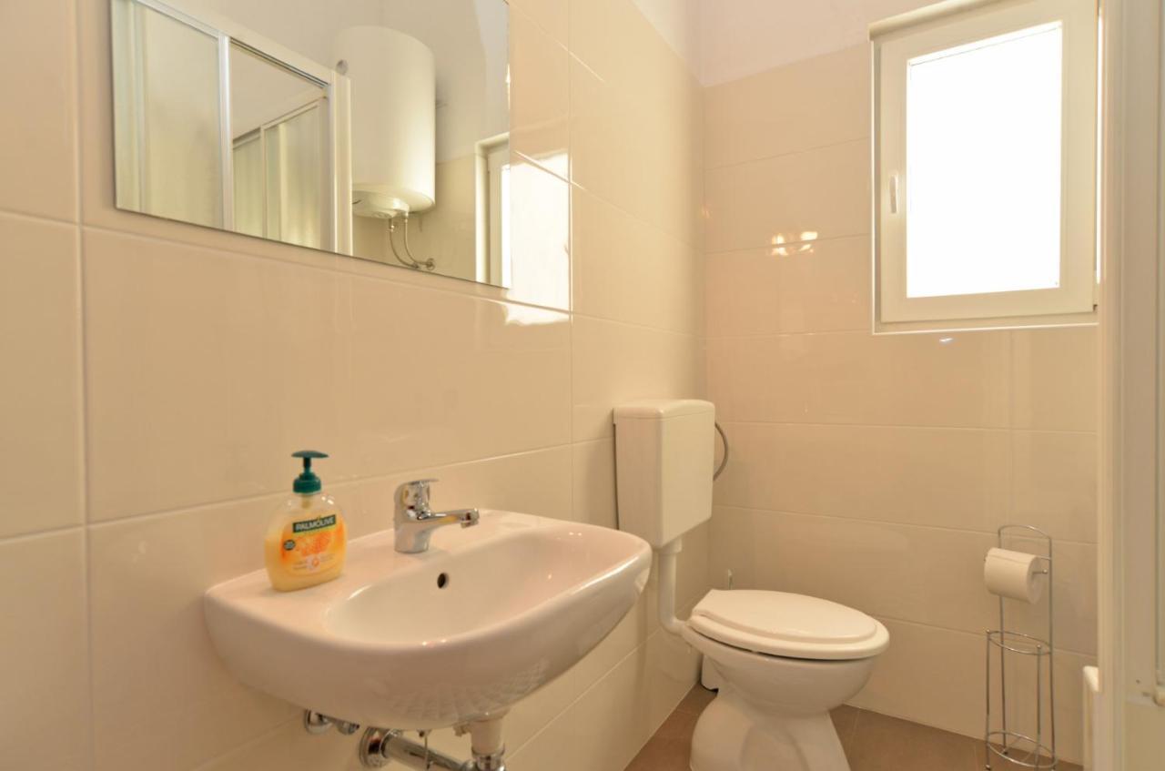 Apartments Bernarda 1773 Banjole Dış mekan fotoğraf