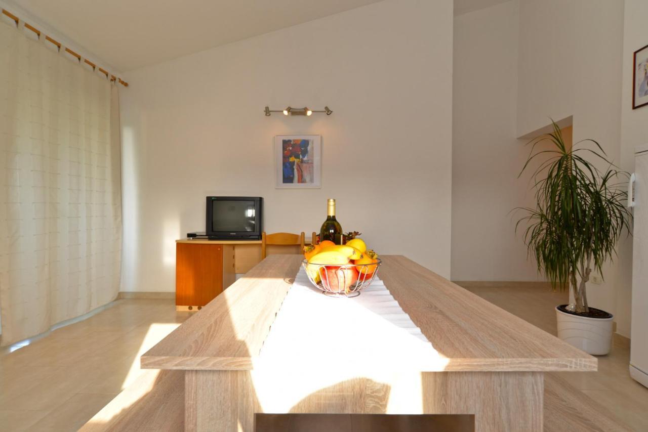 Apartments Bernarda 1773 Banjole Dış mekan fotoğraf